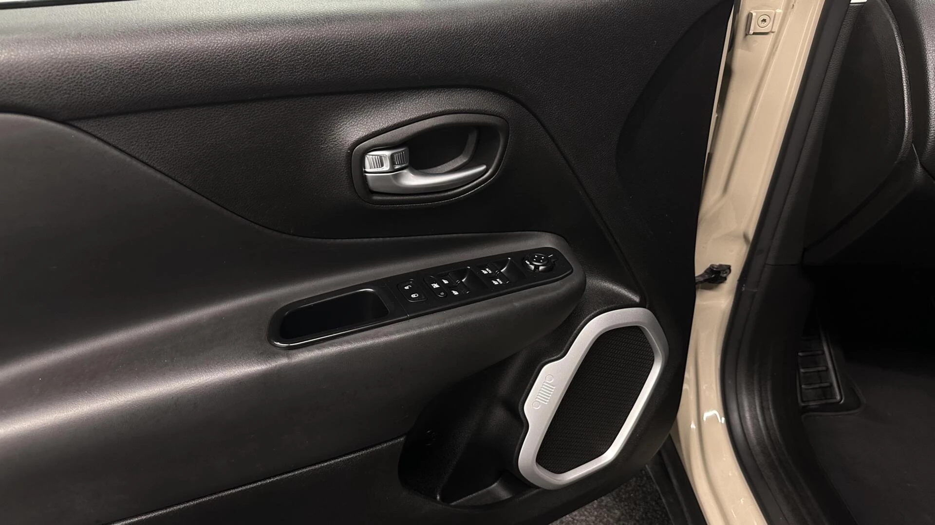 Hoofdafbeelding Jeep Renegade