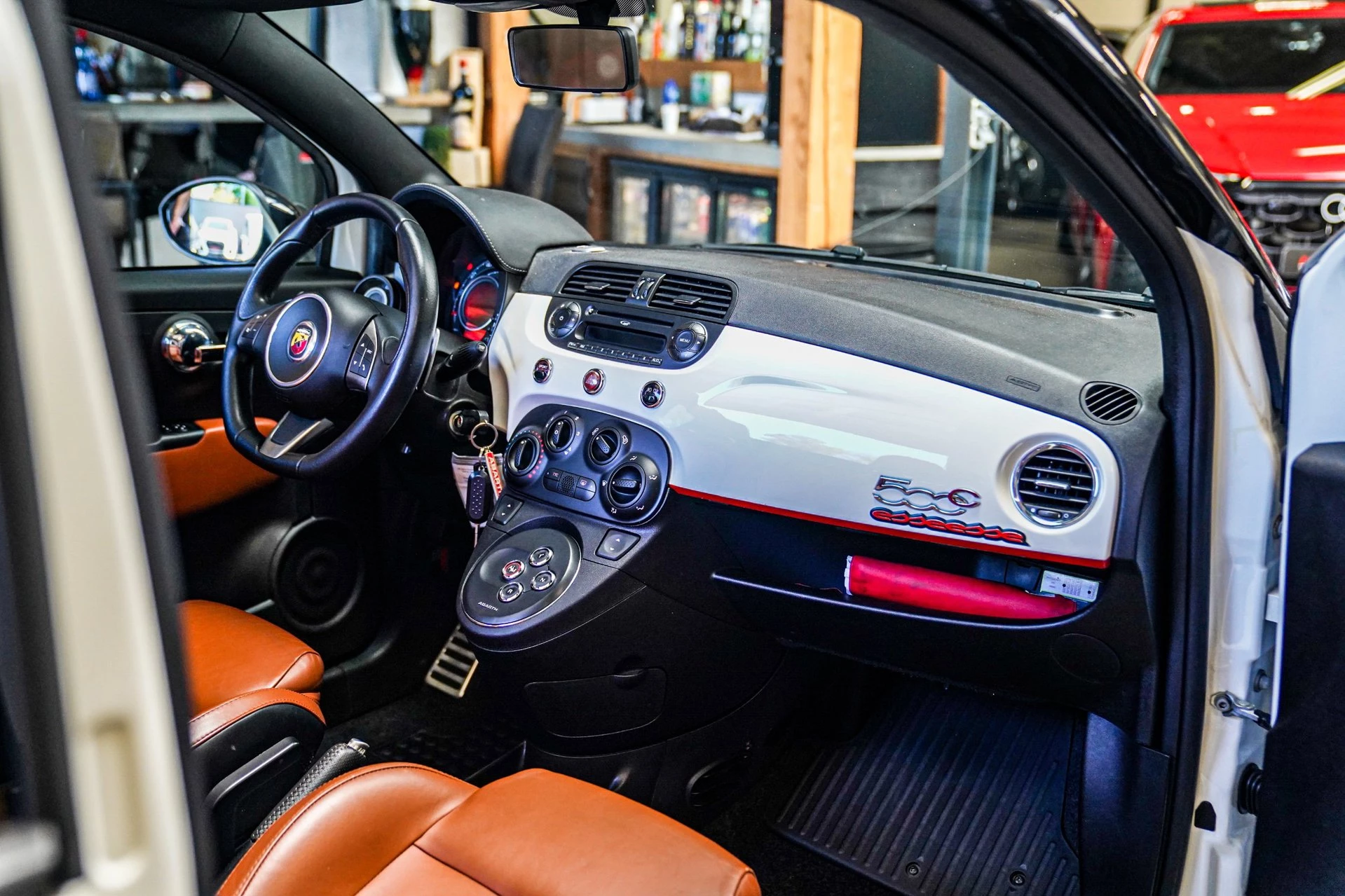 Hoofdafbeelding Fiat 500C