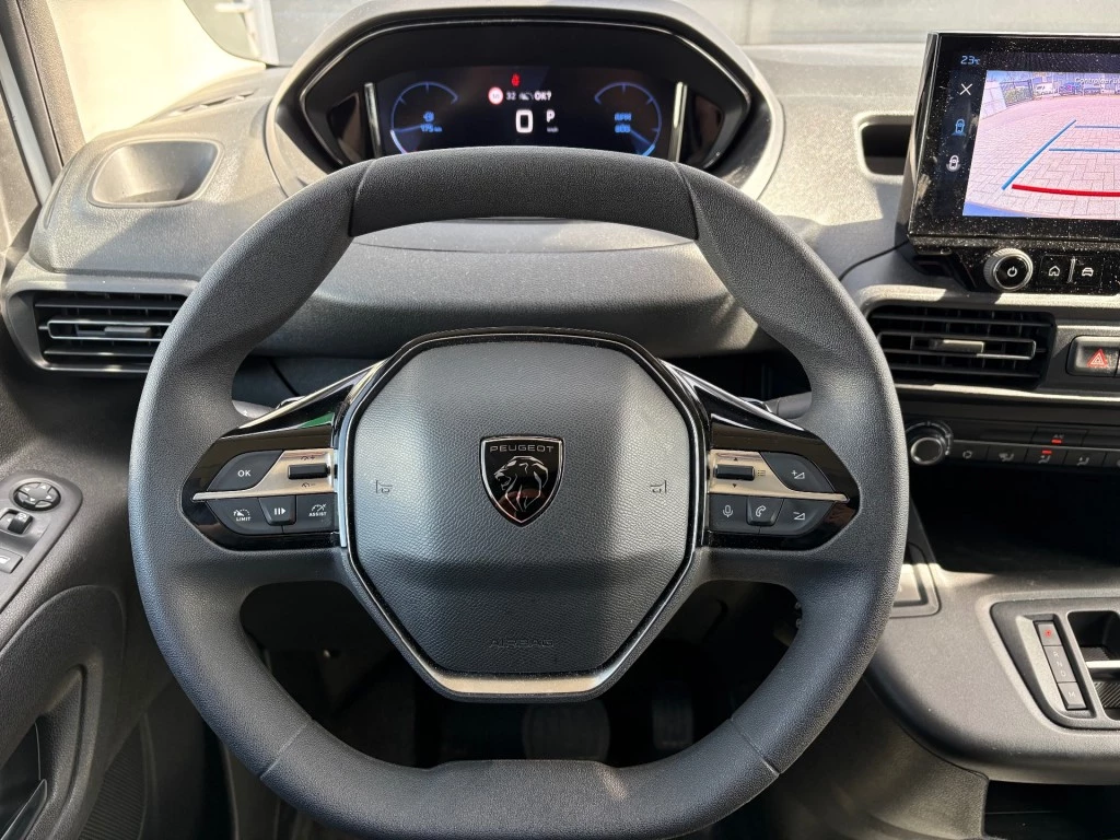 Hoofdafbeelding Peugeot Partner