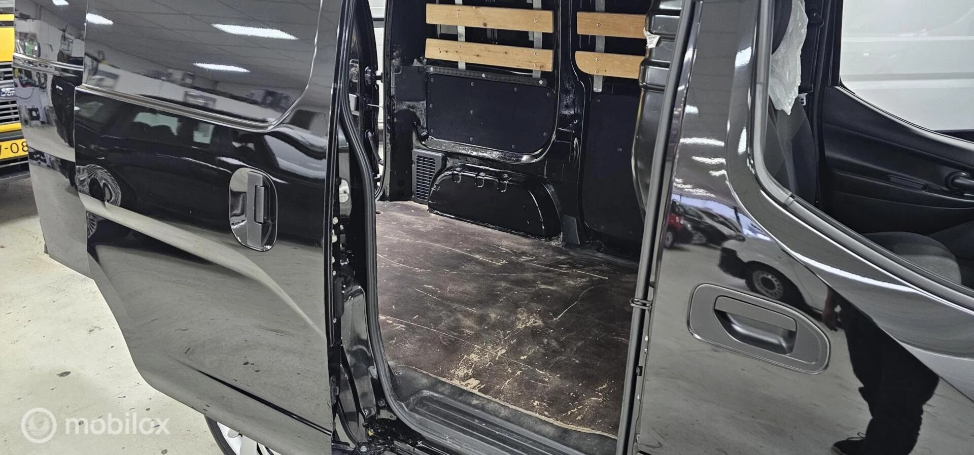 Hoofdafbeelding Nissan NV200