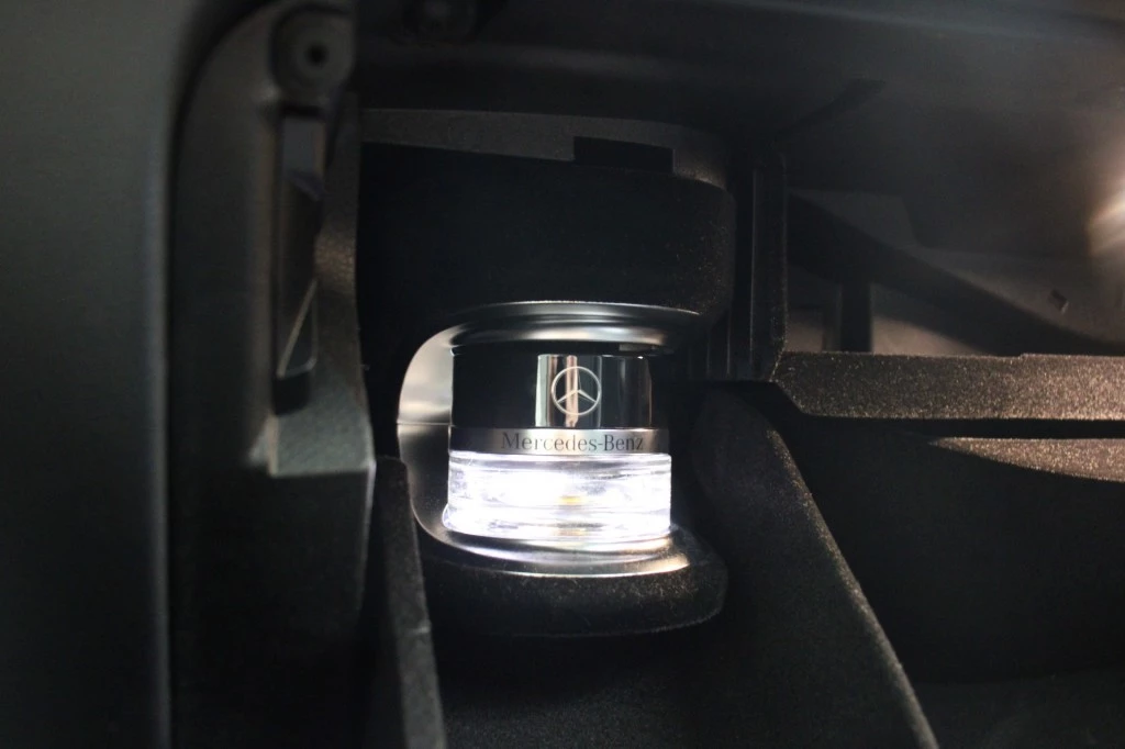 Hoofdafbeelding Mercedes-Benz EQC