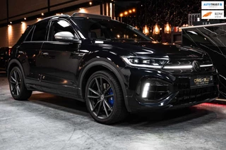 Volkswagen T-ROC 2.0 TSI 4Motion R|AKRA|PANO|AUT7|LEDER