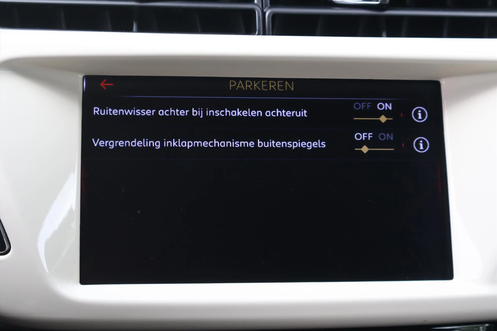 Hoofdafbeelding DS DS 3