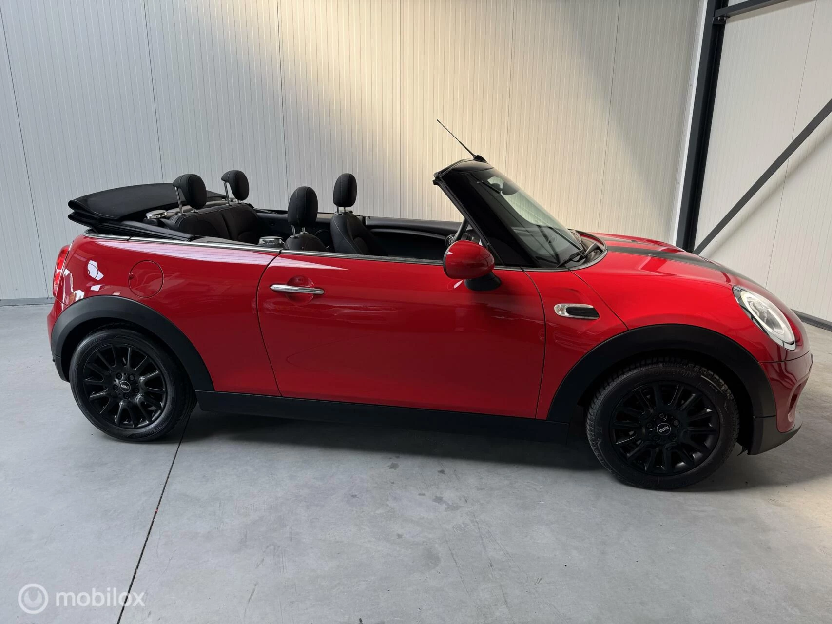 Hoofdafbeelding MINI Cooper Cabrio