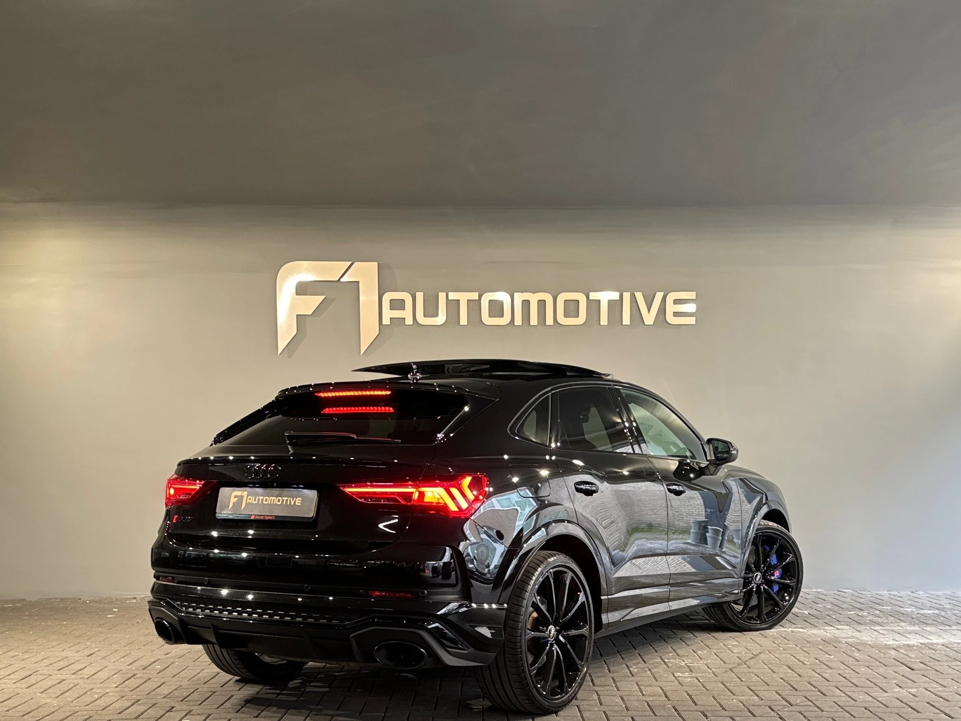 Hoofdafbeelding Audi RSQ3