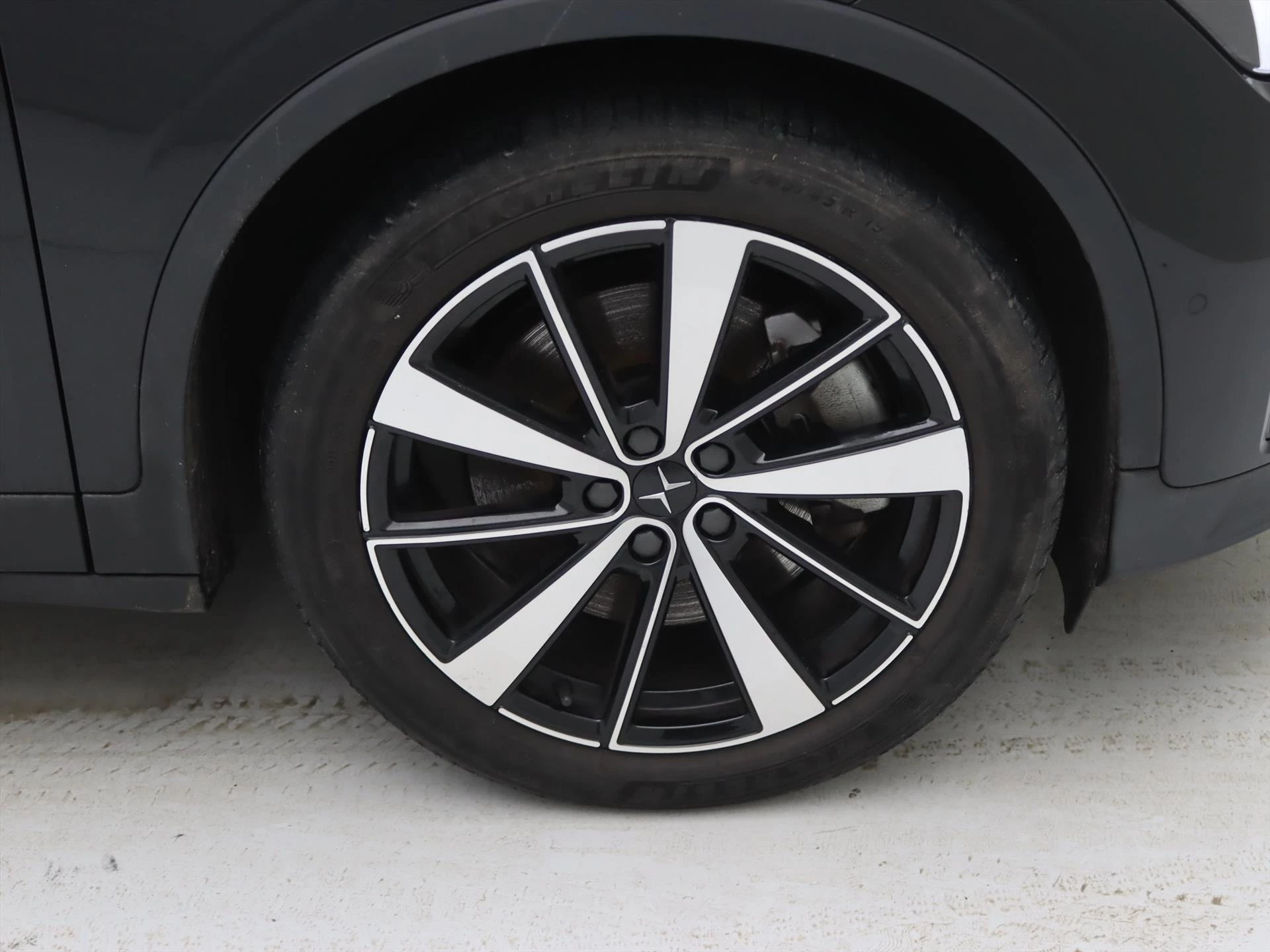 Hoofdafbeelding Polestar 2