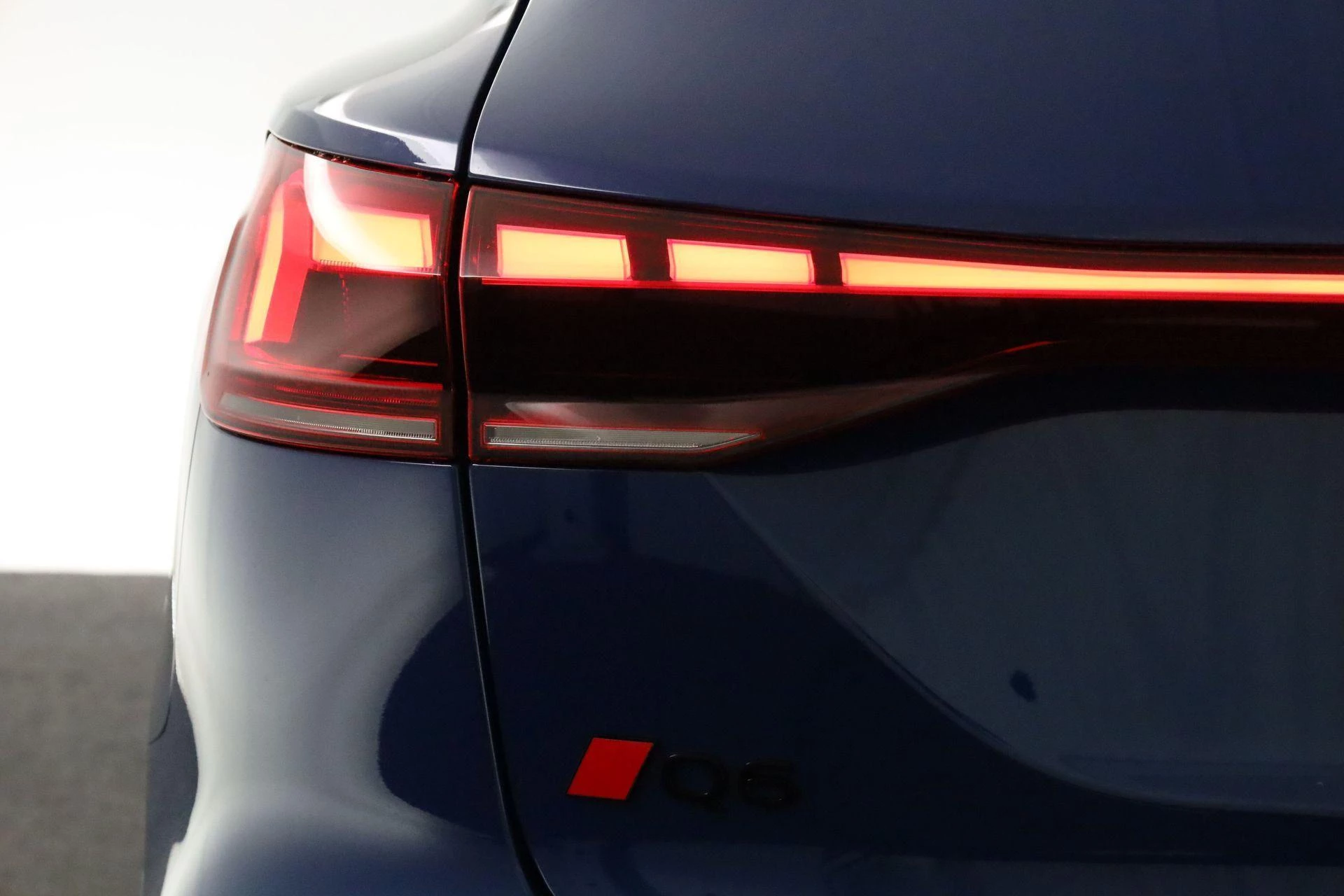 Hoofdafbeelding Audi Q6 e-tron