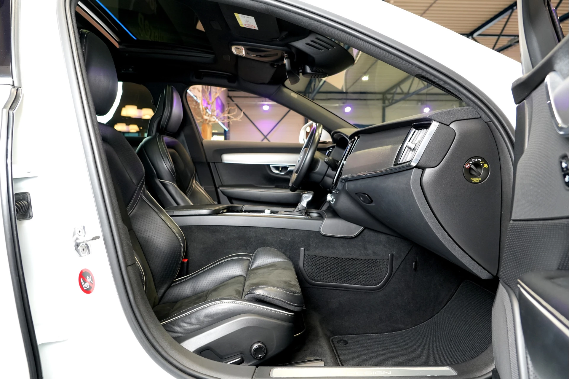 Hoofdafbeelding Volvo V90