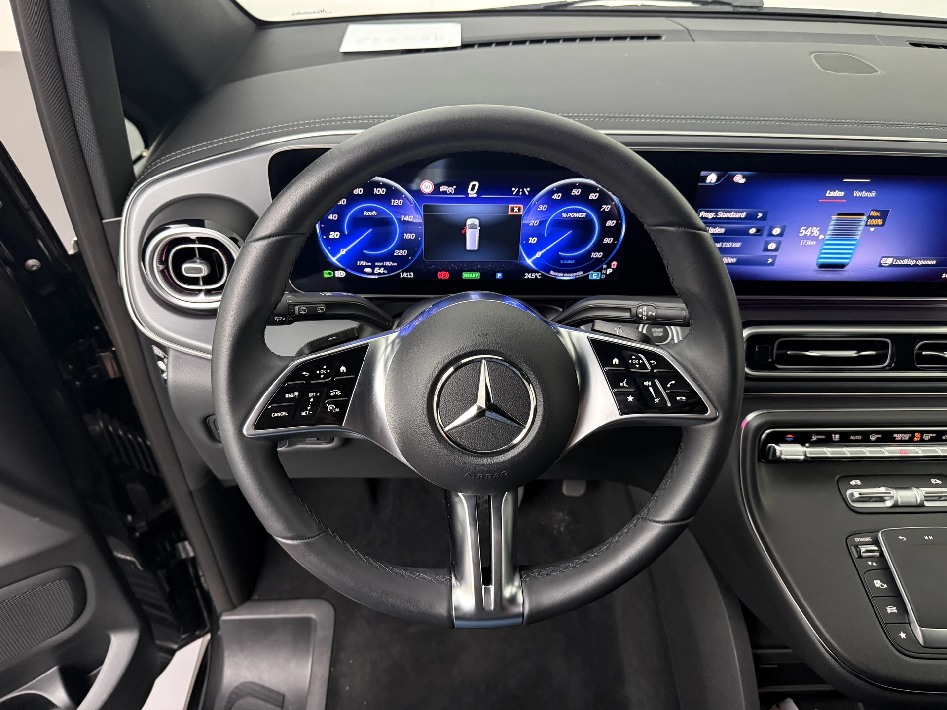 Hoofdafbeelding Mercedes-Benz EQV