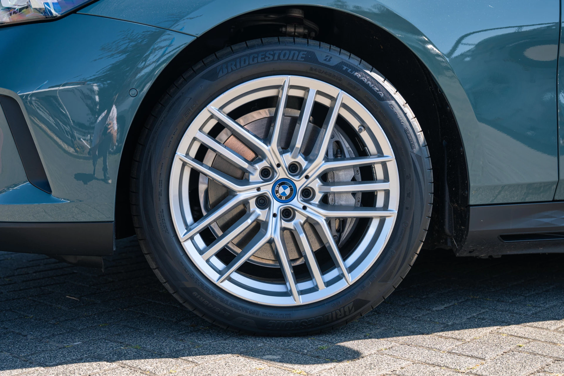 Hoofdafbeelding BMW i5
