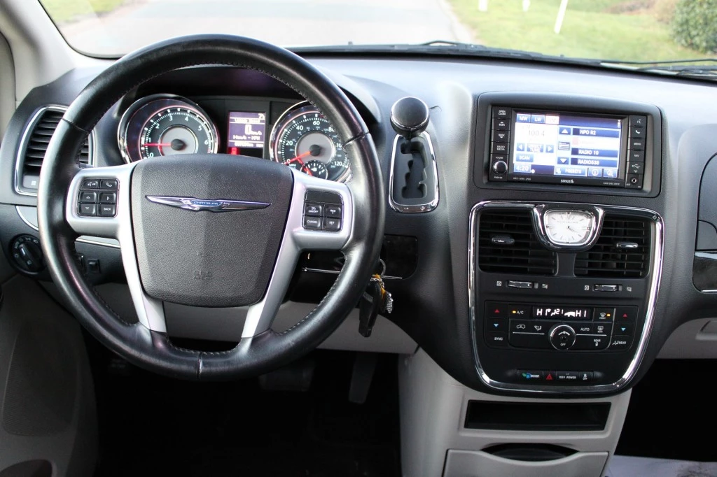 Hoofdafbeelding Chrysler Town Country