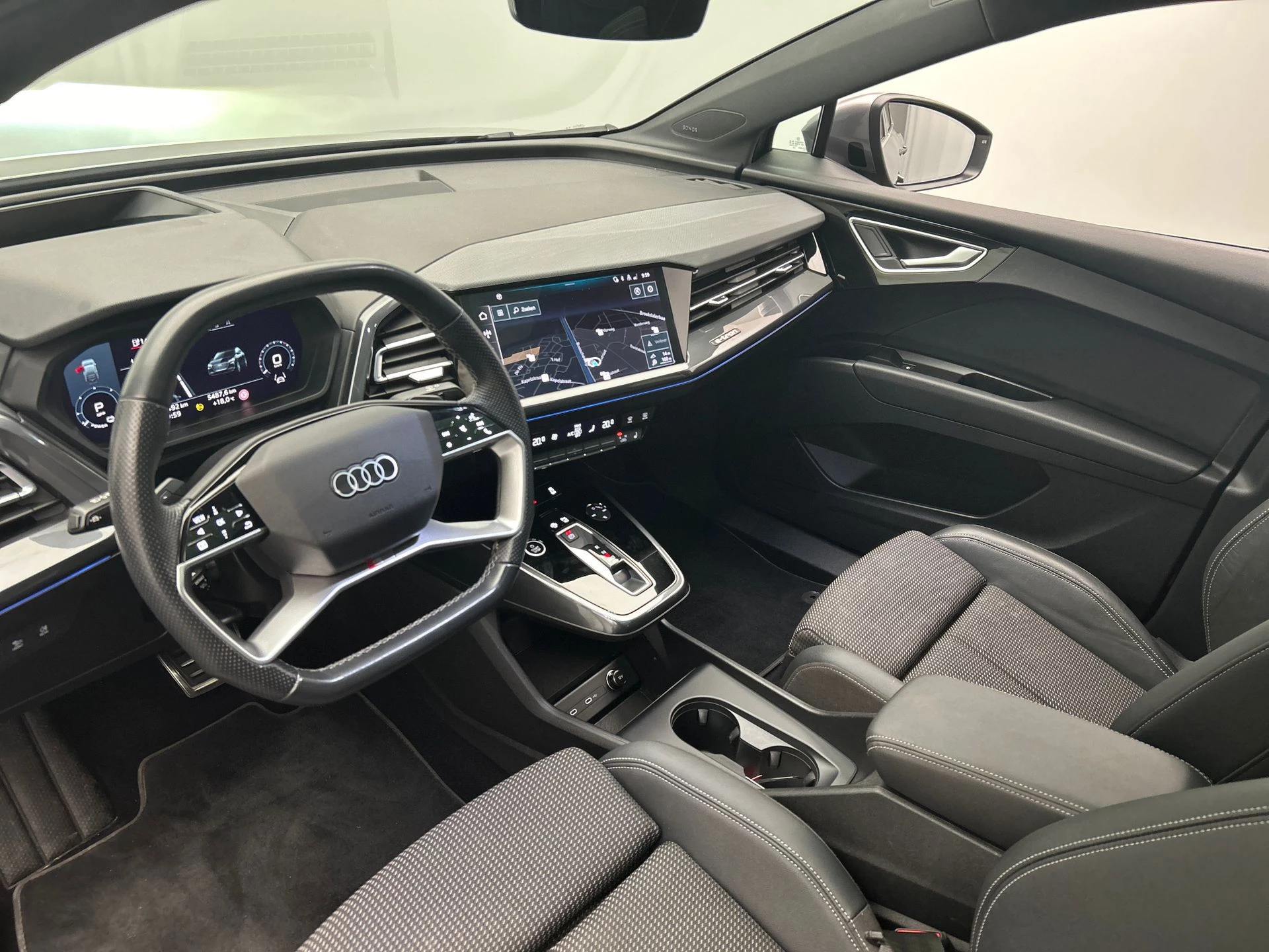 Hoofdafbeelding Audi Q4 Sportback e-tron