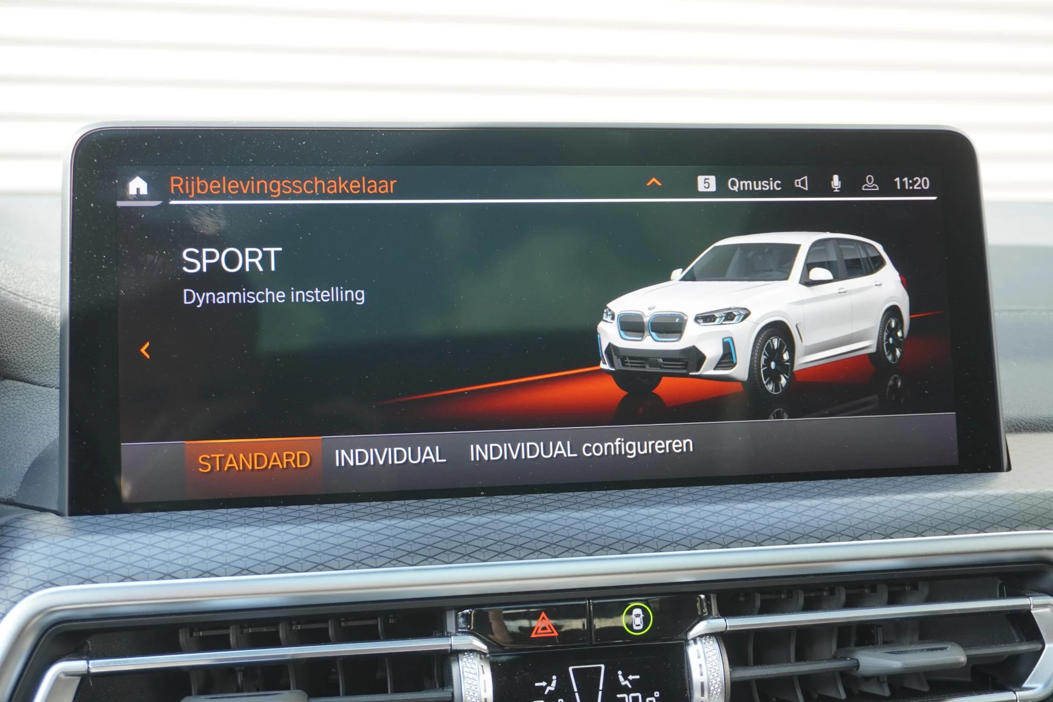 Hoofdafbeelding BMW iX3