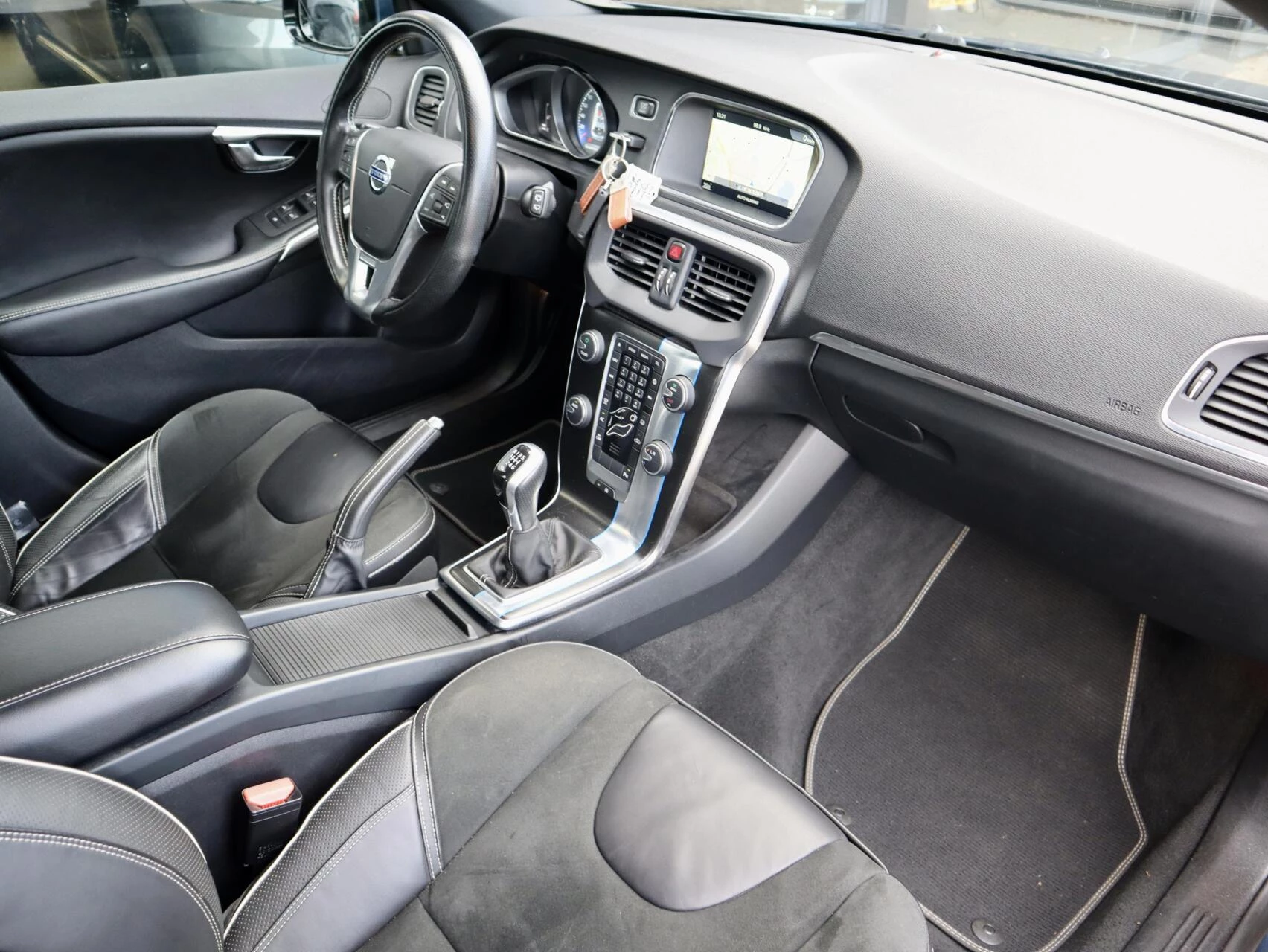 Hoofdafbeelding Volvo V40