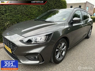 Ford Focus Wagon 1.0 EcoBoost ST Line Business