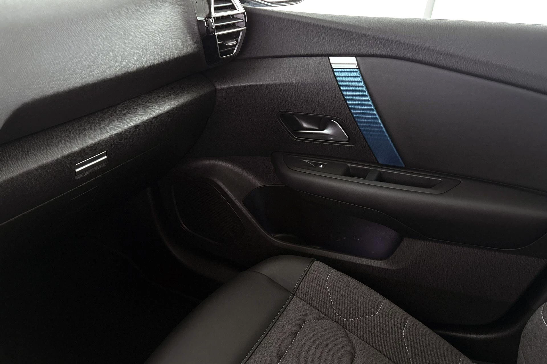 Hoofdafbeelding Citroën ë-C4