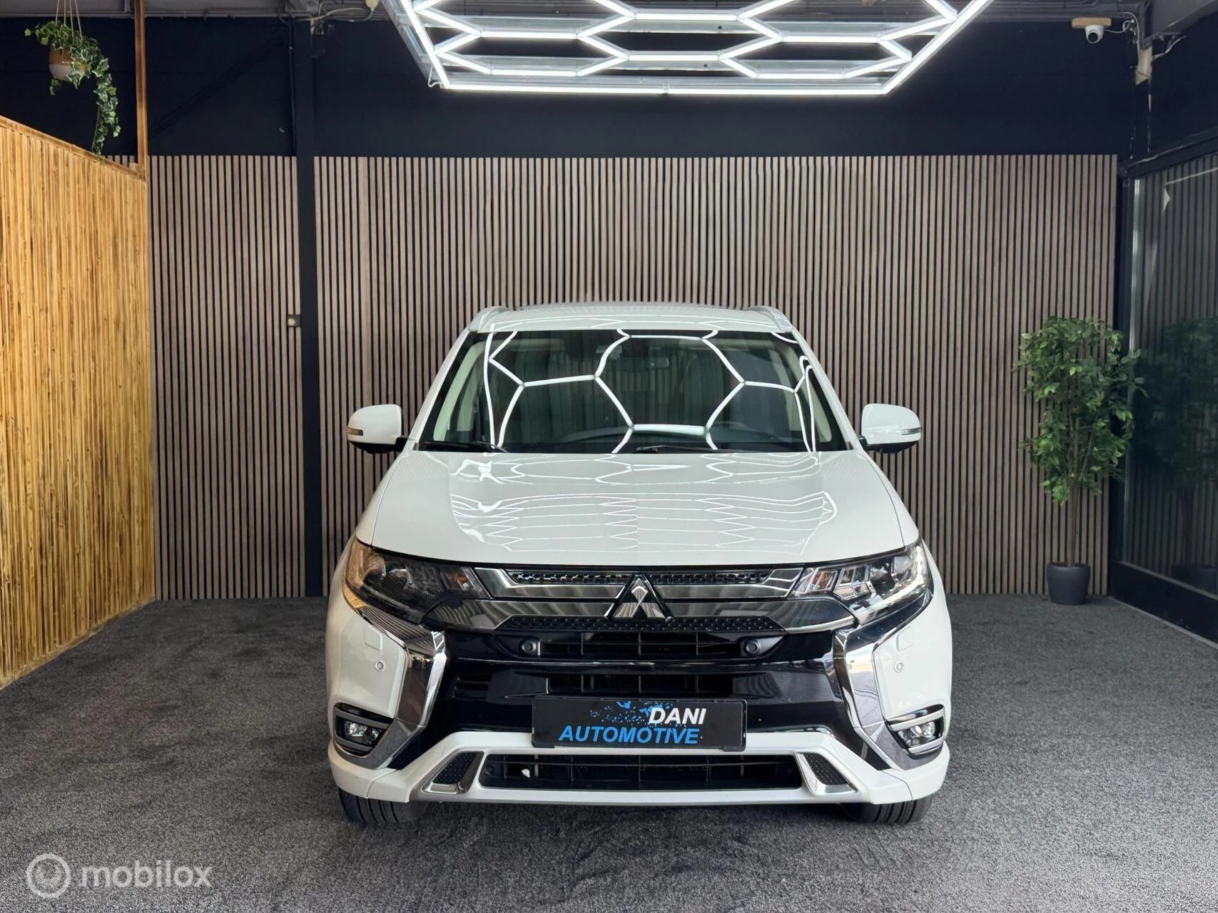 Hoofdafbeelding Mitsubishi Outlander