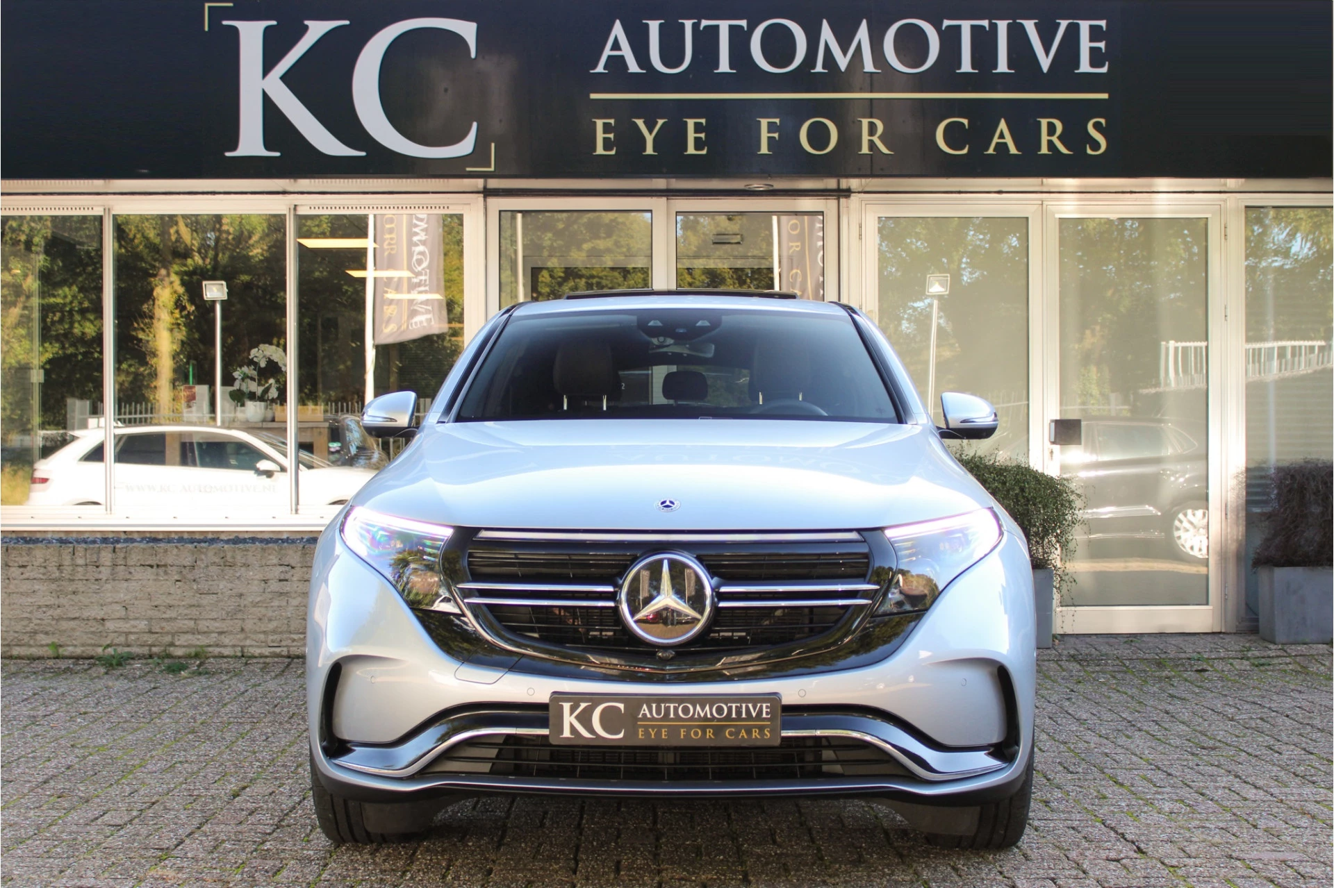 Hoofdafbeelding Mercedes-Benz EQC