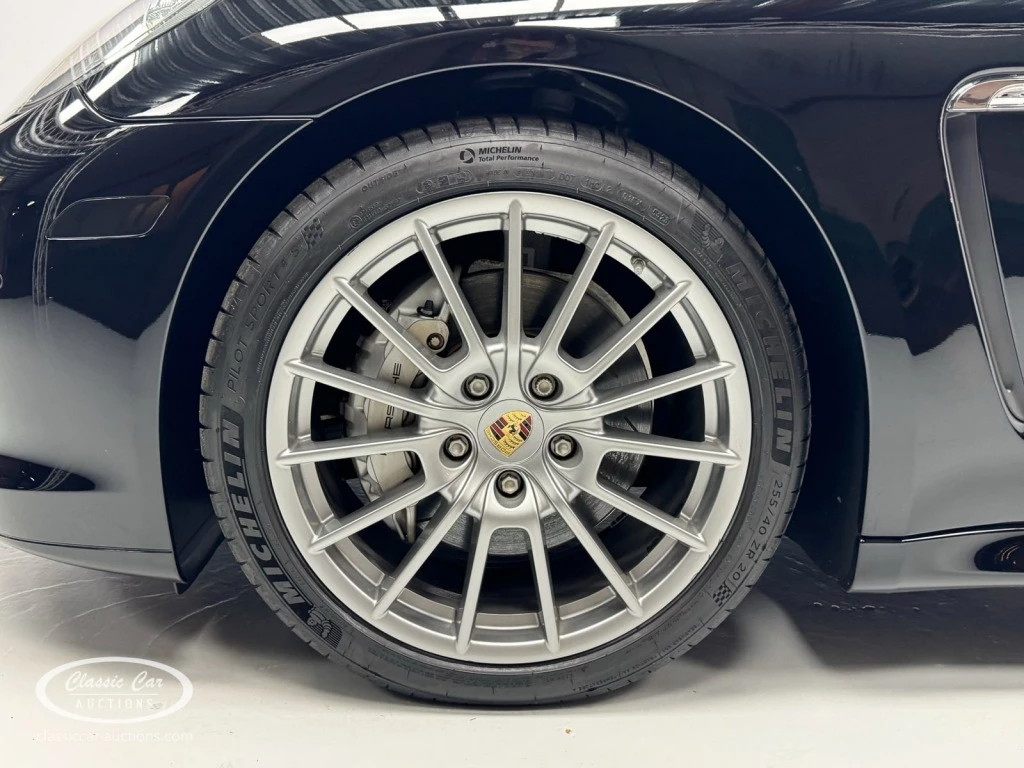 Hoofdafbeelding Porsche Panamera