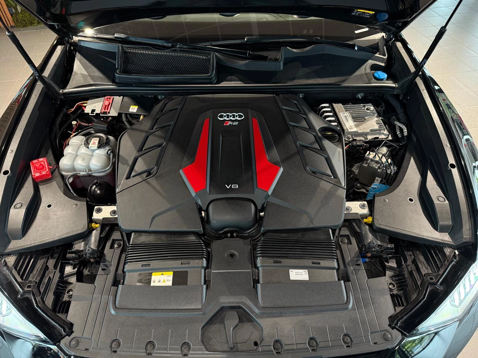 Hoofdafbeelding Audi RSQ8