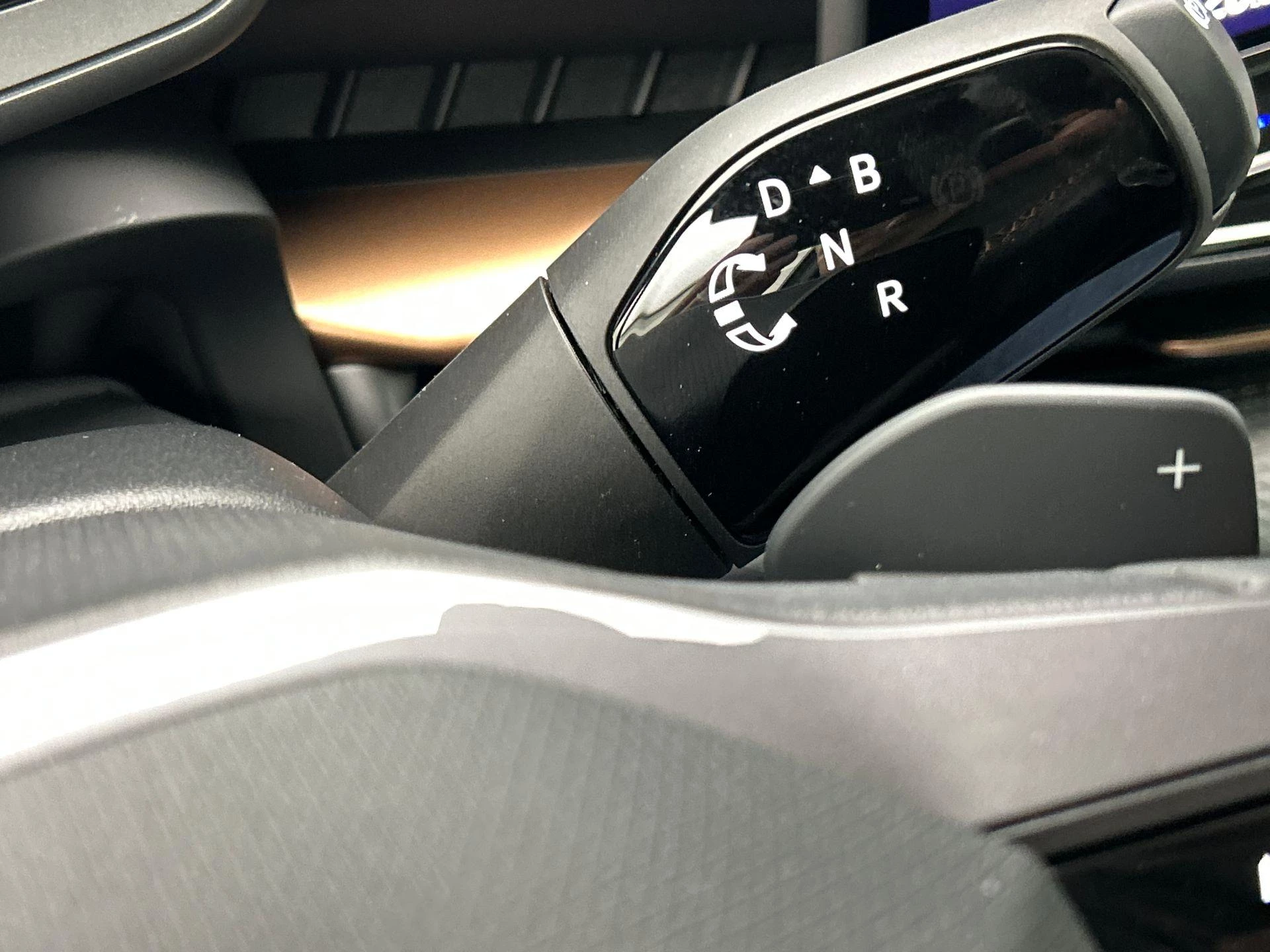 Hoofdafbeelding CUPRA Tavascan