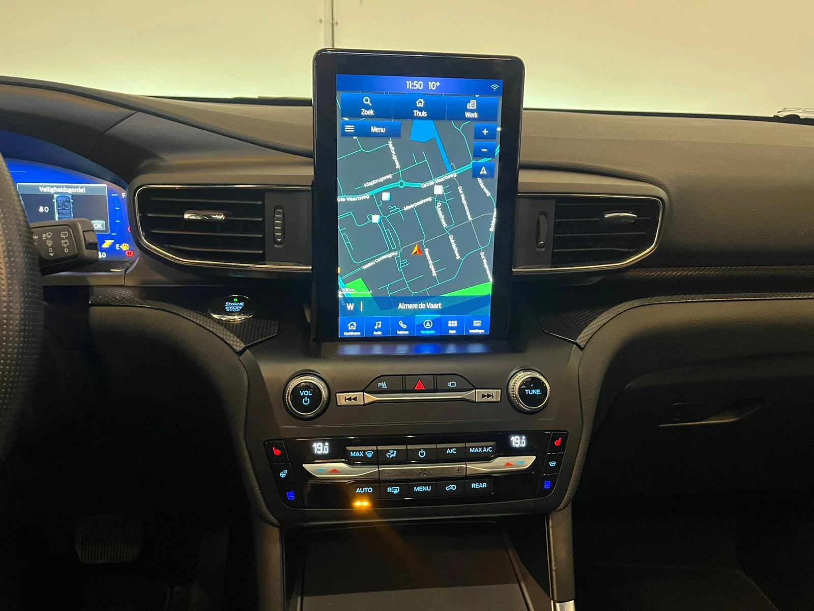 Hoofdafbeelding Ford Explorer