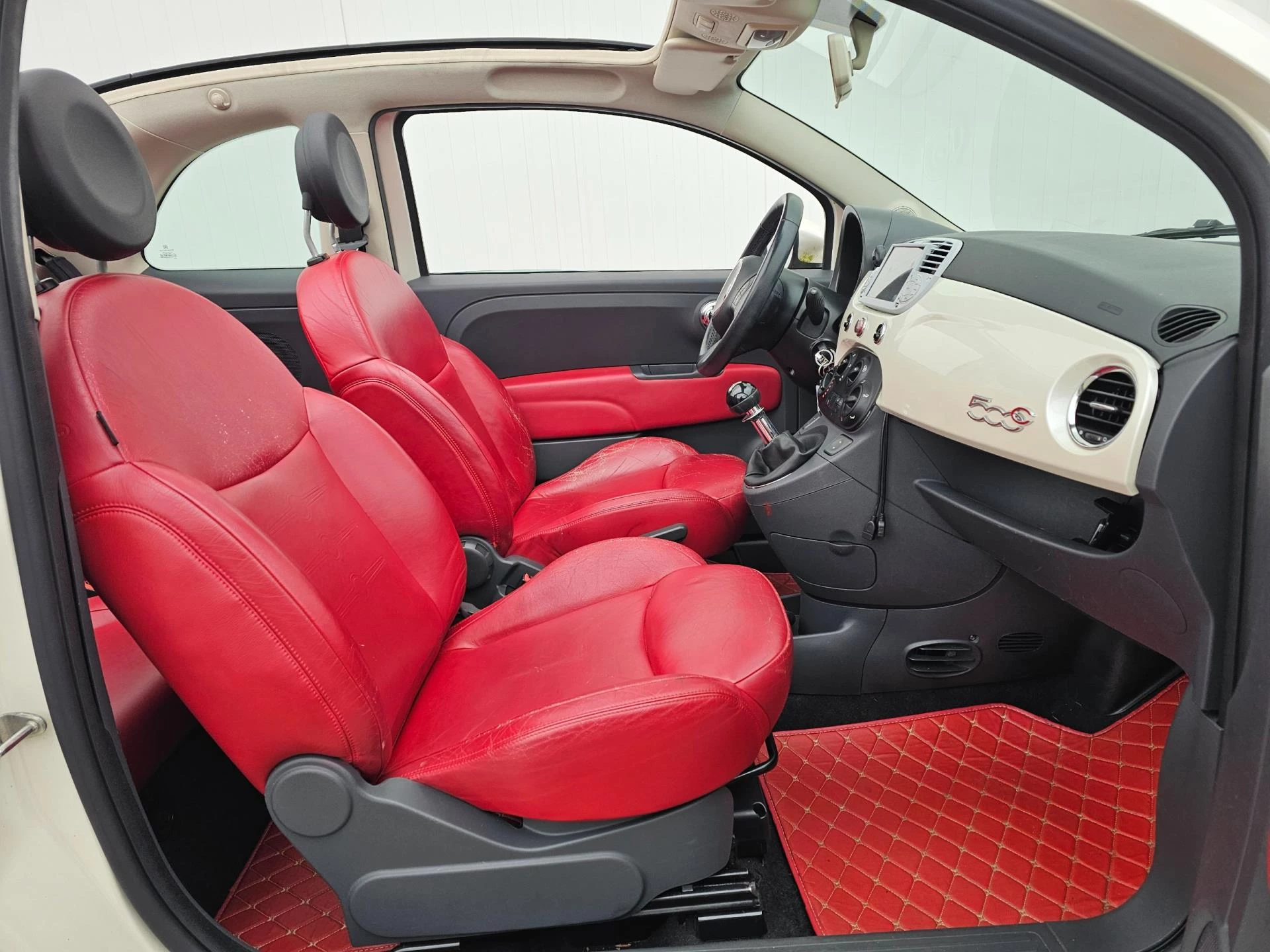 Hoofdafbeelding Fiat 500C