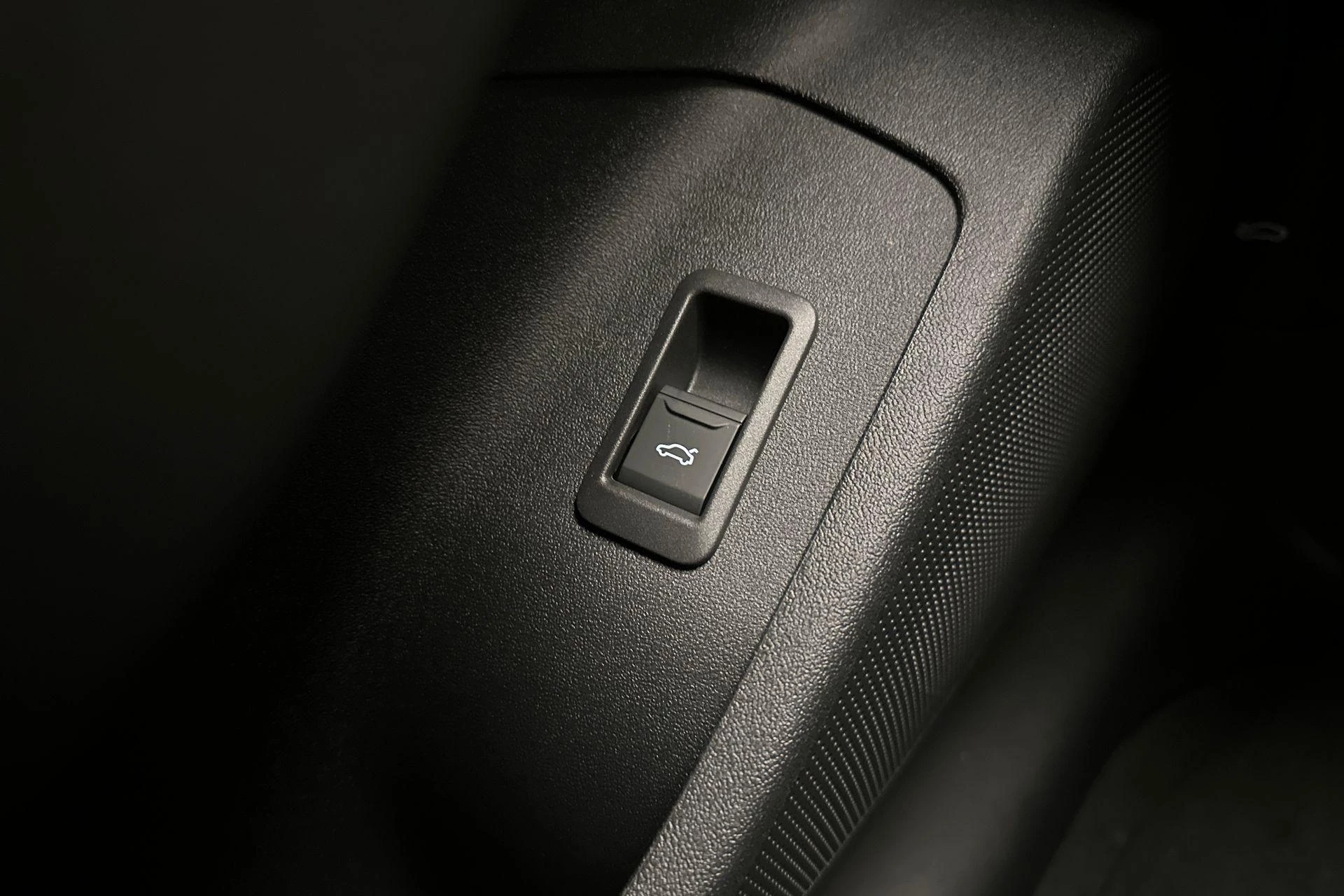 Hoofdafbeelding Audi A6 Avant e-tron