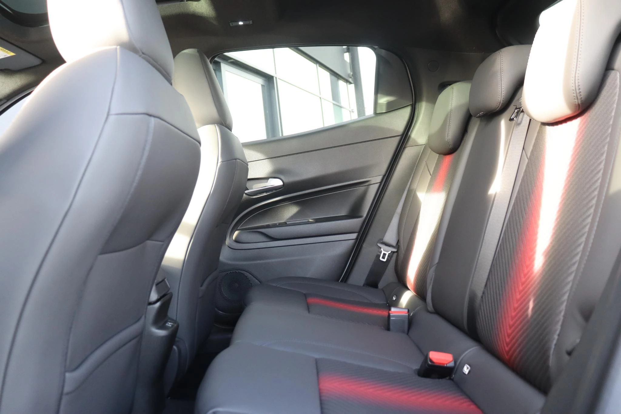 Hoofdafbeelding Alfa Romeo Junior