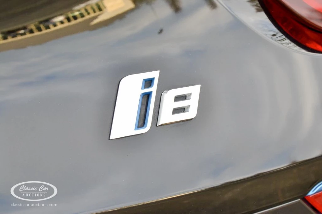 Hoofdafbeelding BMW i8