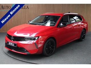 Hoofdafbeelding Opel Astra Opel Astra Sports Tourer 1.6 Hybrid Leer Camera Elektr. verstelb. AGR sportstoelen PDC Carplay LM velgen