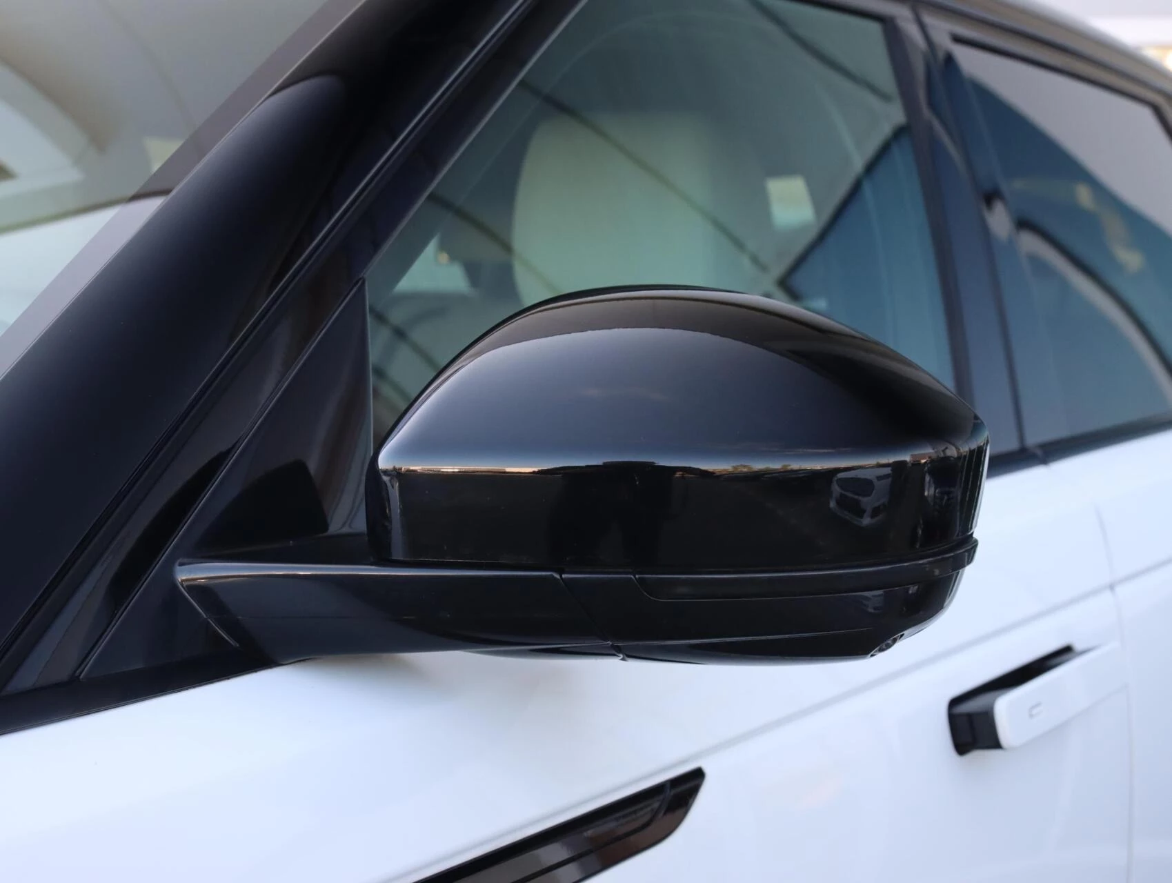 Hoofdafbeelding Land Rover Range Rover Velar