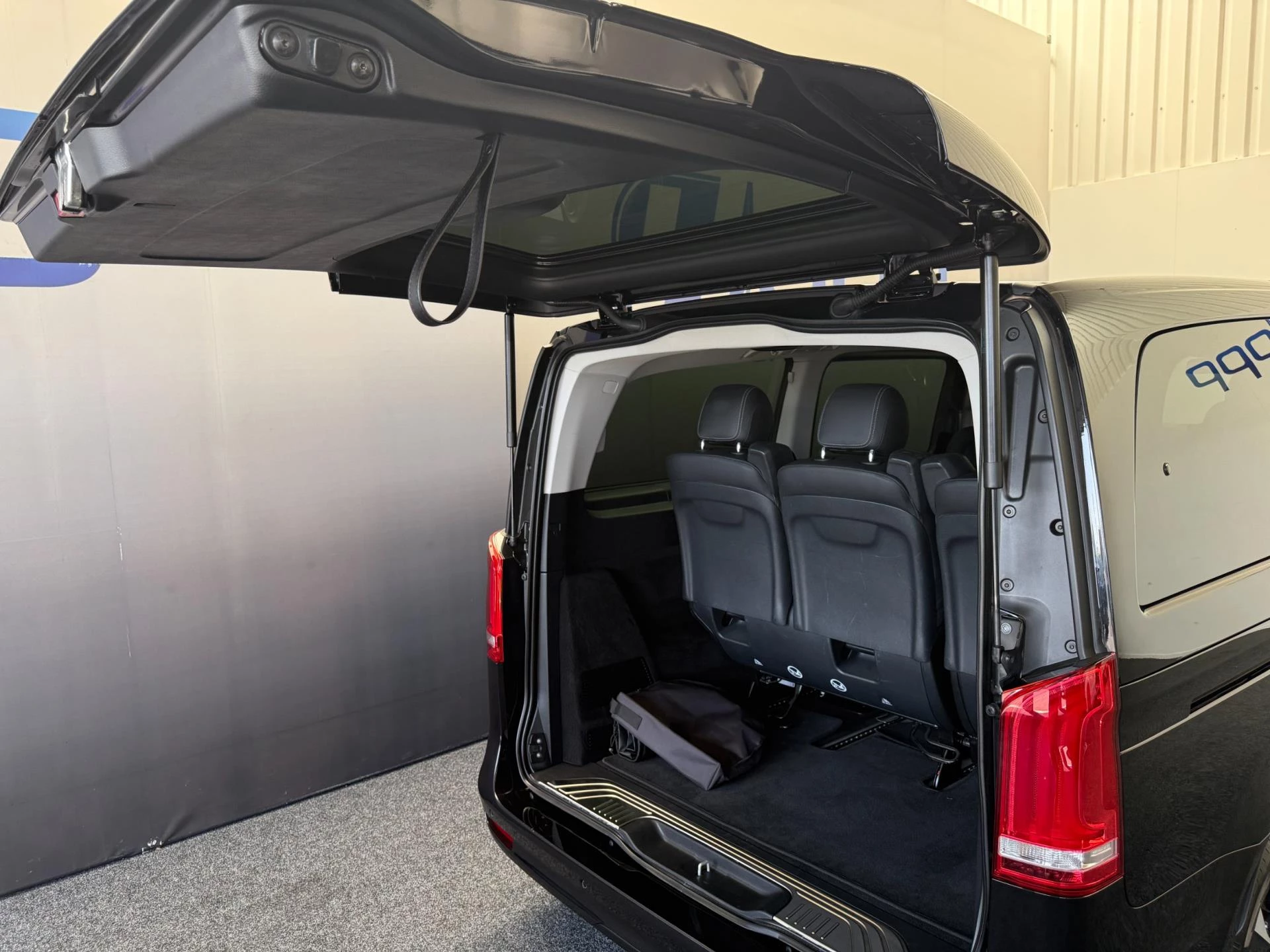 Hoofdafbeelding Mercedes-Benz EQV