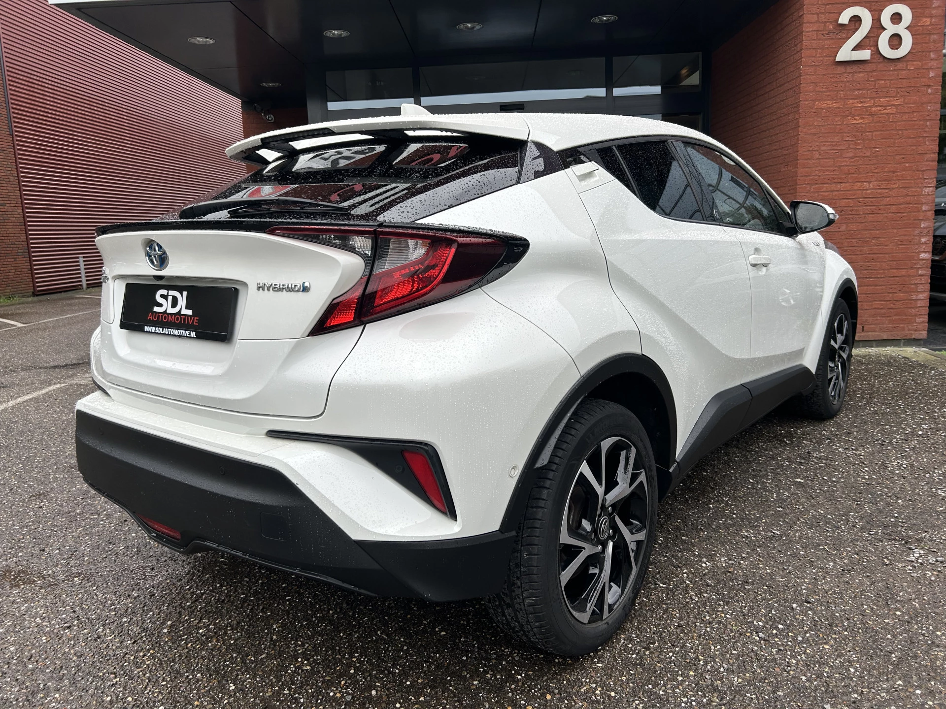Hoofdafbeelding Toyota C-HR