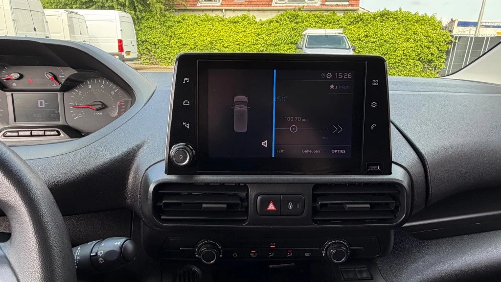 Hoofdafbeelding Peugeot Partner