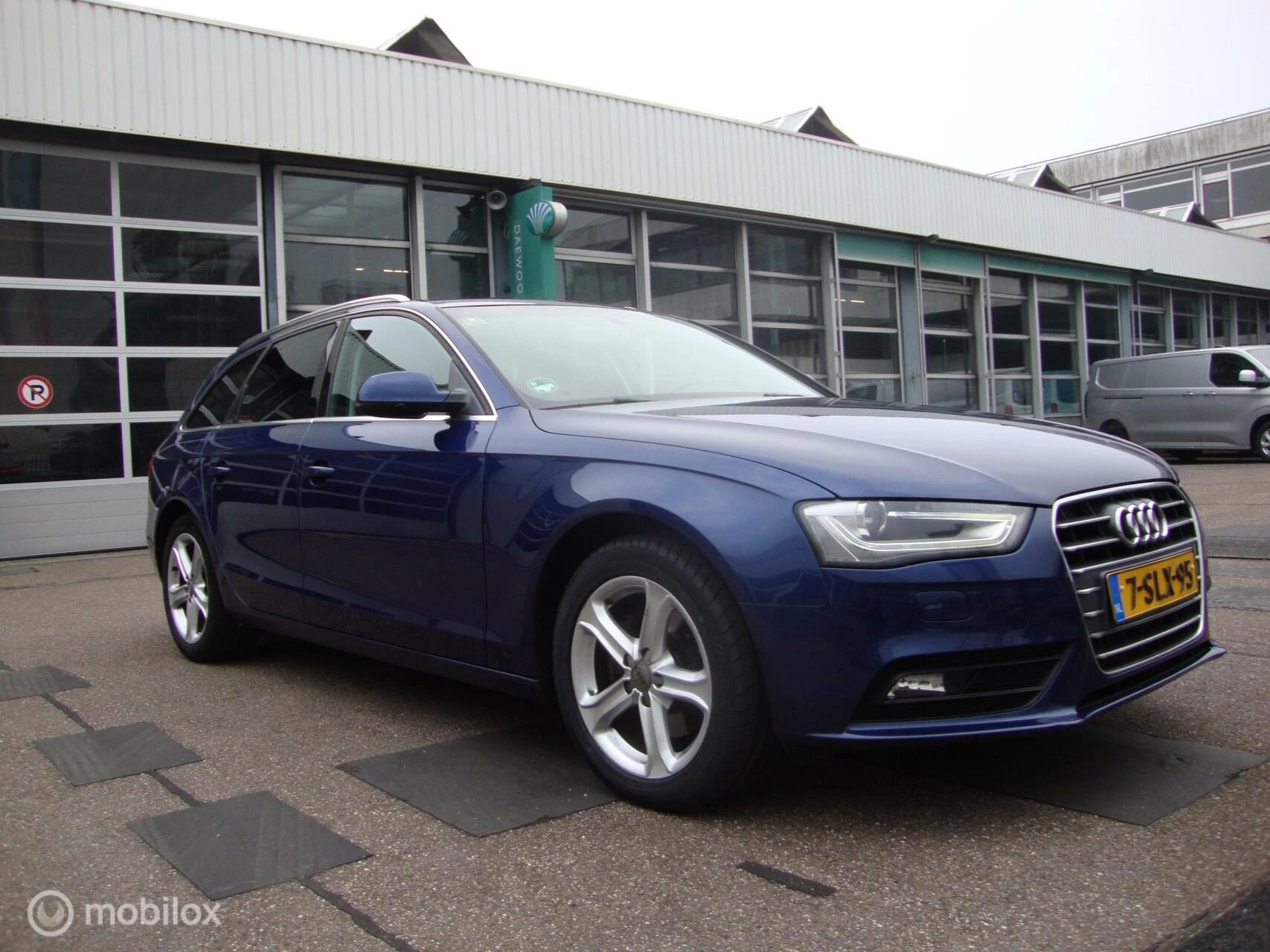 Hoofdafbeelding Audi A4