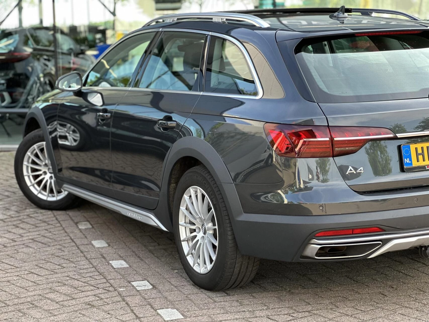 Hoofdafbeelding Audi A4