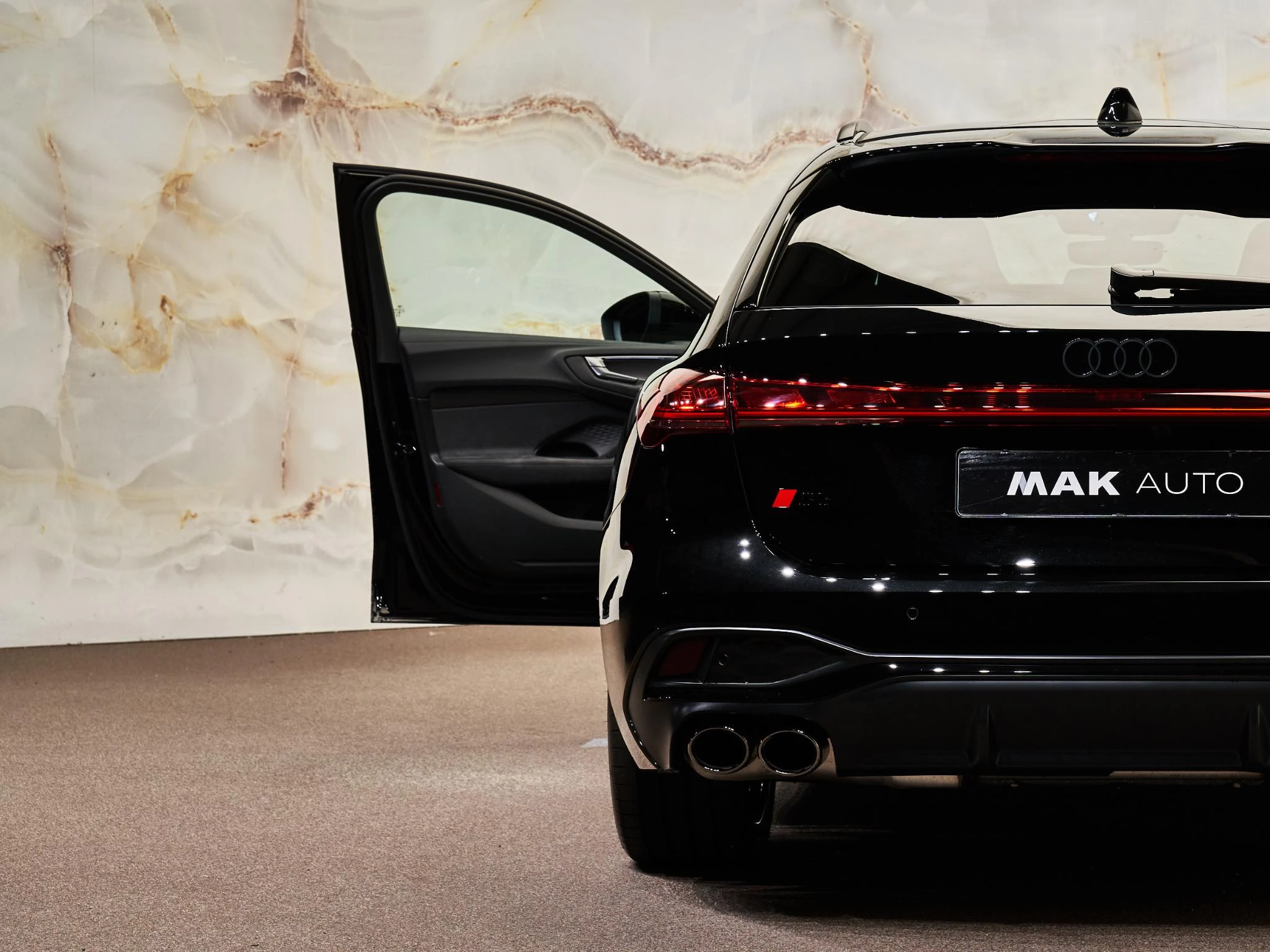 Hoofdafbeelding Audi S5