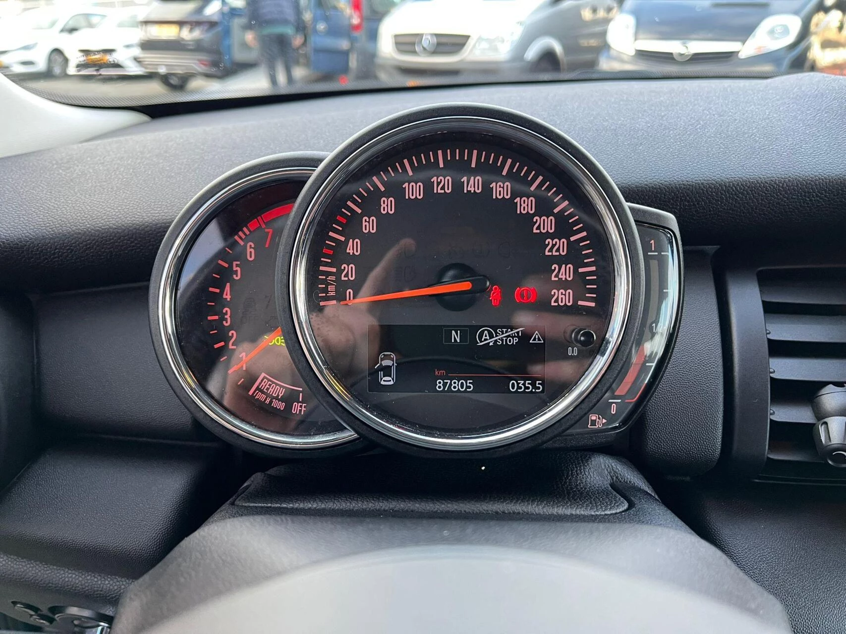 Hoofdafbeelding MINI One