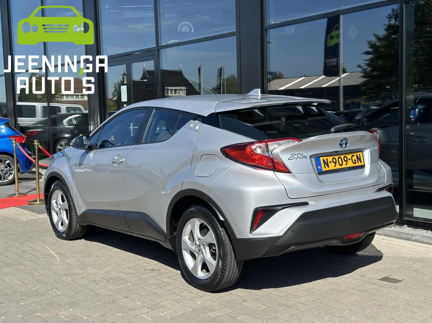 Hoofdafbeelding Toyota C-HR