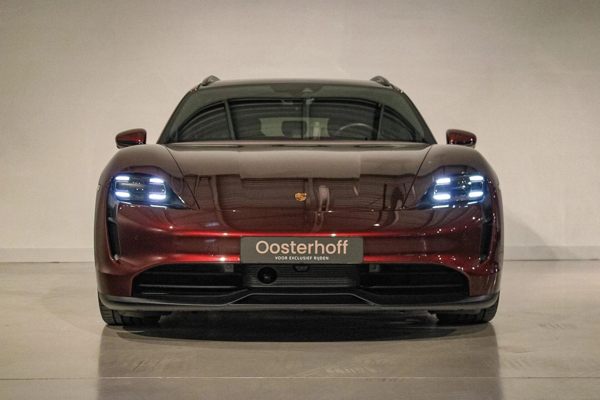 Hoofdafbeelding Porsche Taycan