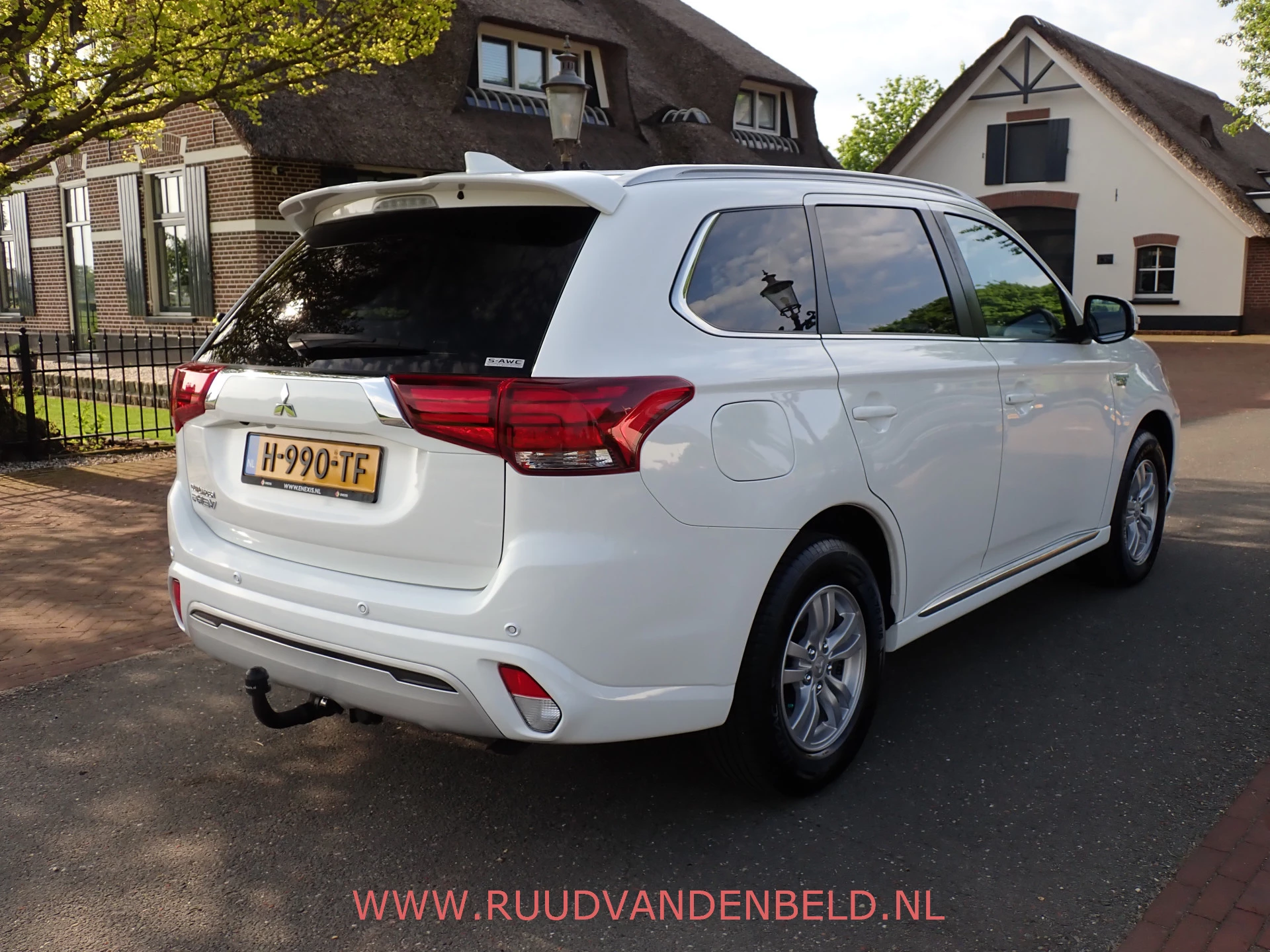 Hoofdafbeelding Mitsubishi Outlander