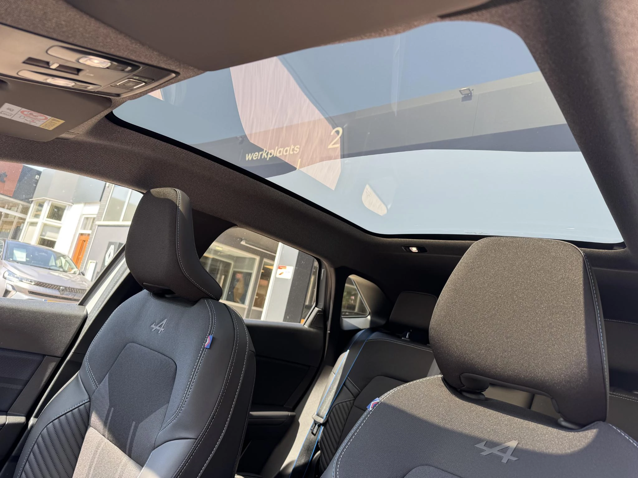Hoofdafbeelding Renault Symbioz