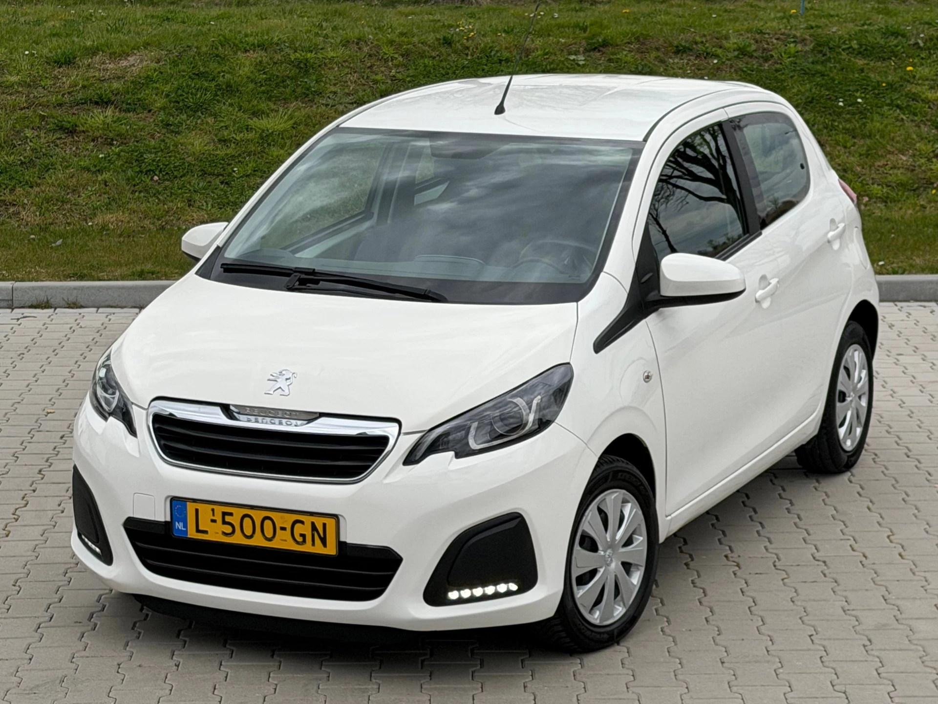 Hoofdafbeelding Peugeot 108