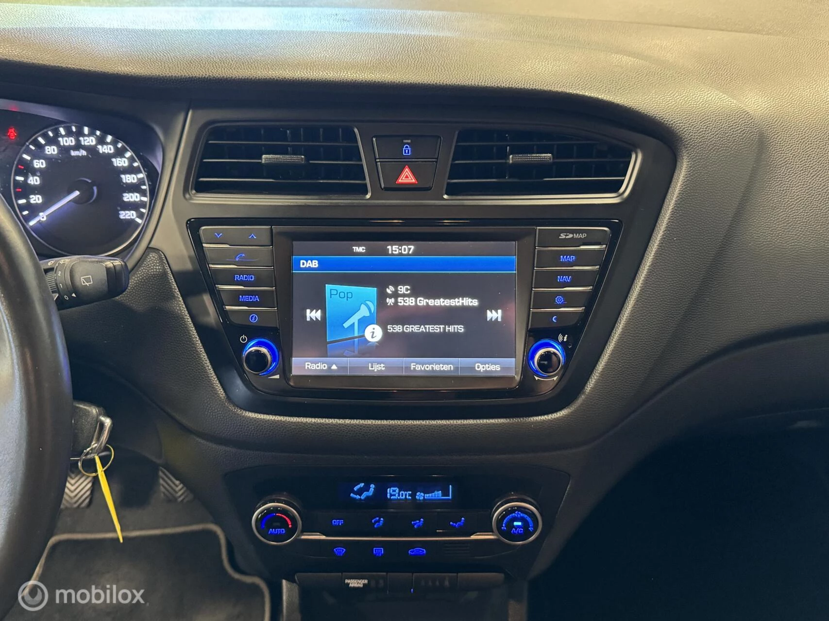 Hoofdafbeelding Hyundai i20