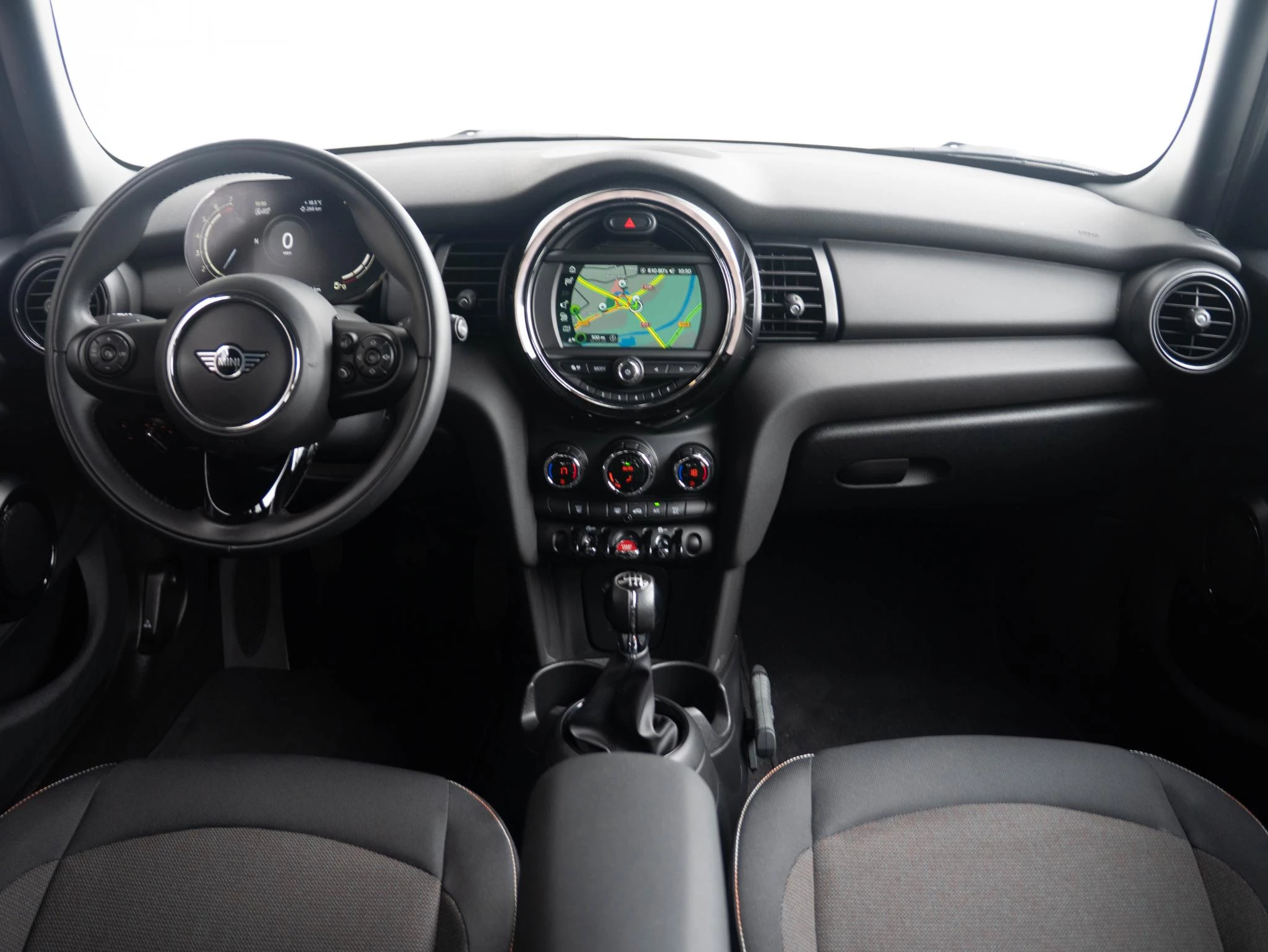 Hoofdafbeelding MINI 5-deurs