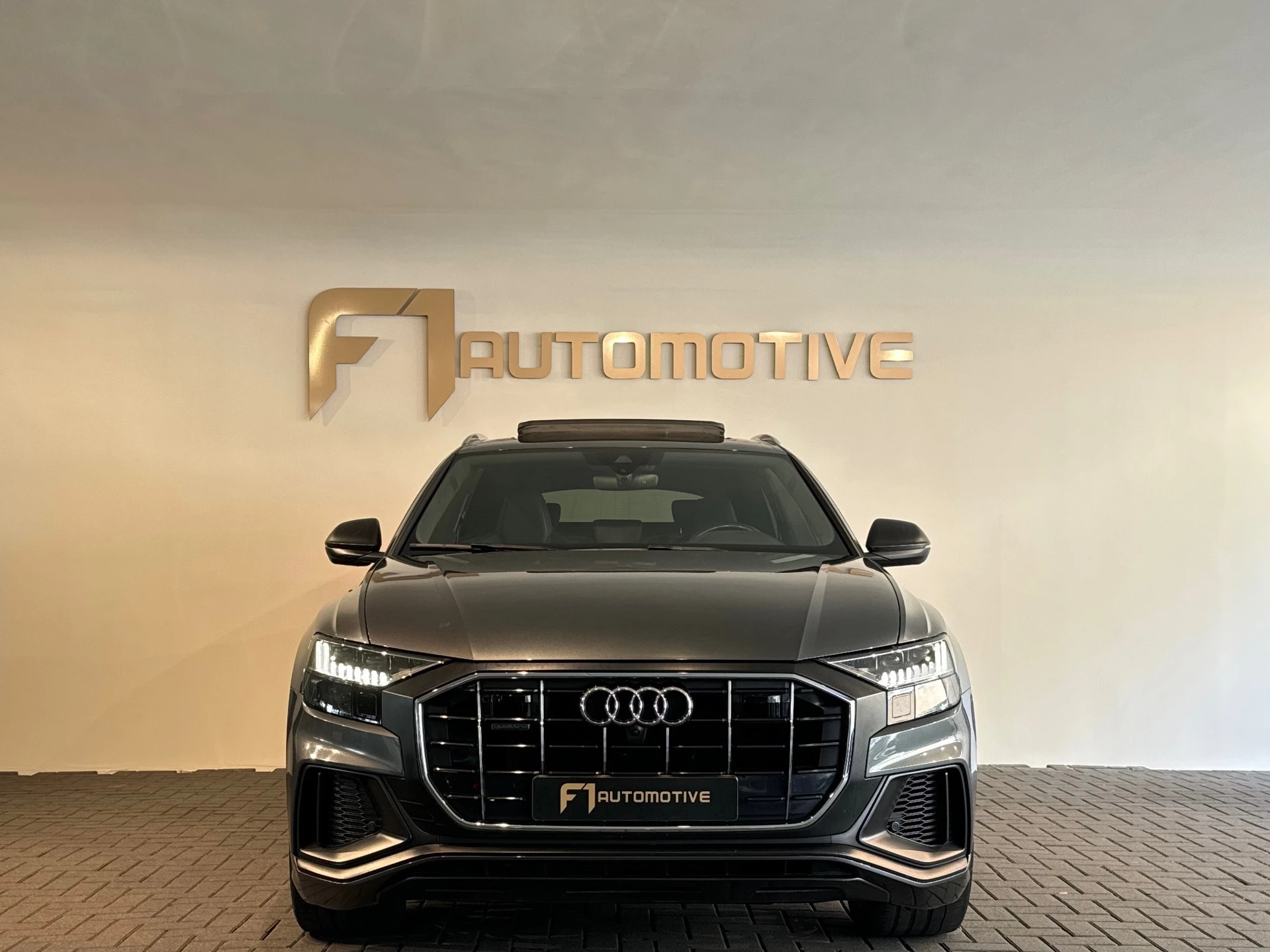 Hoofdafbeelding Audi Q8