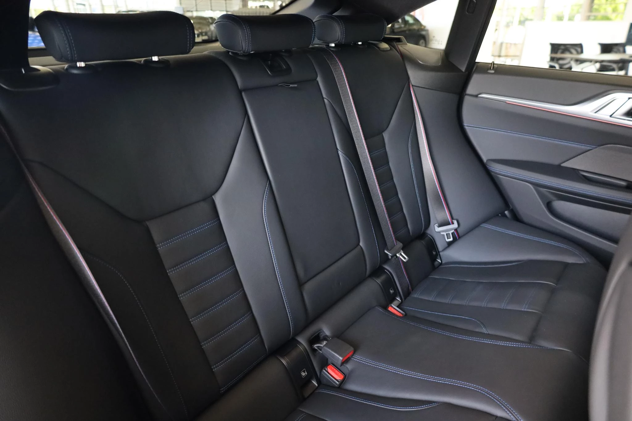 Hoofdafbeelding BMW i4