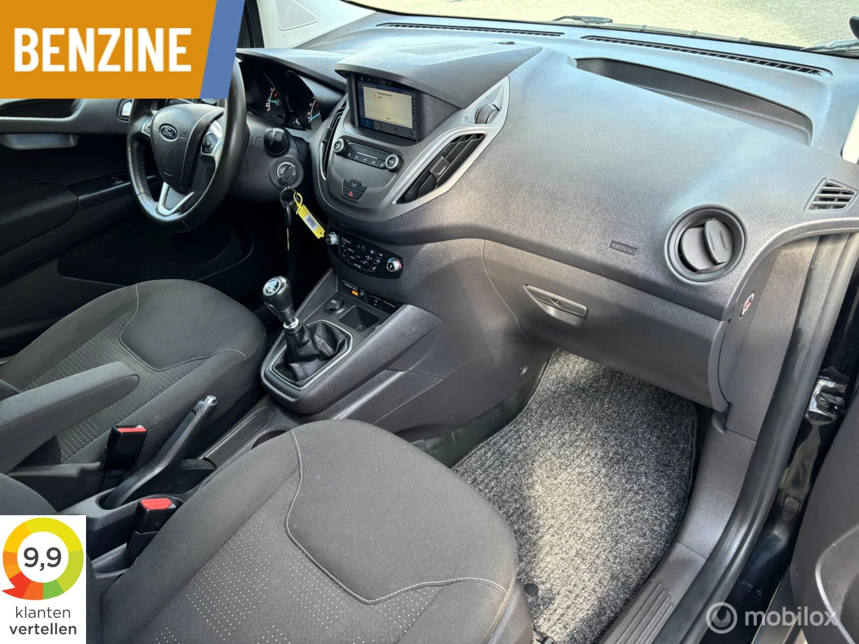 Hoofdafbeelding Ford Transit Courier
