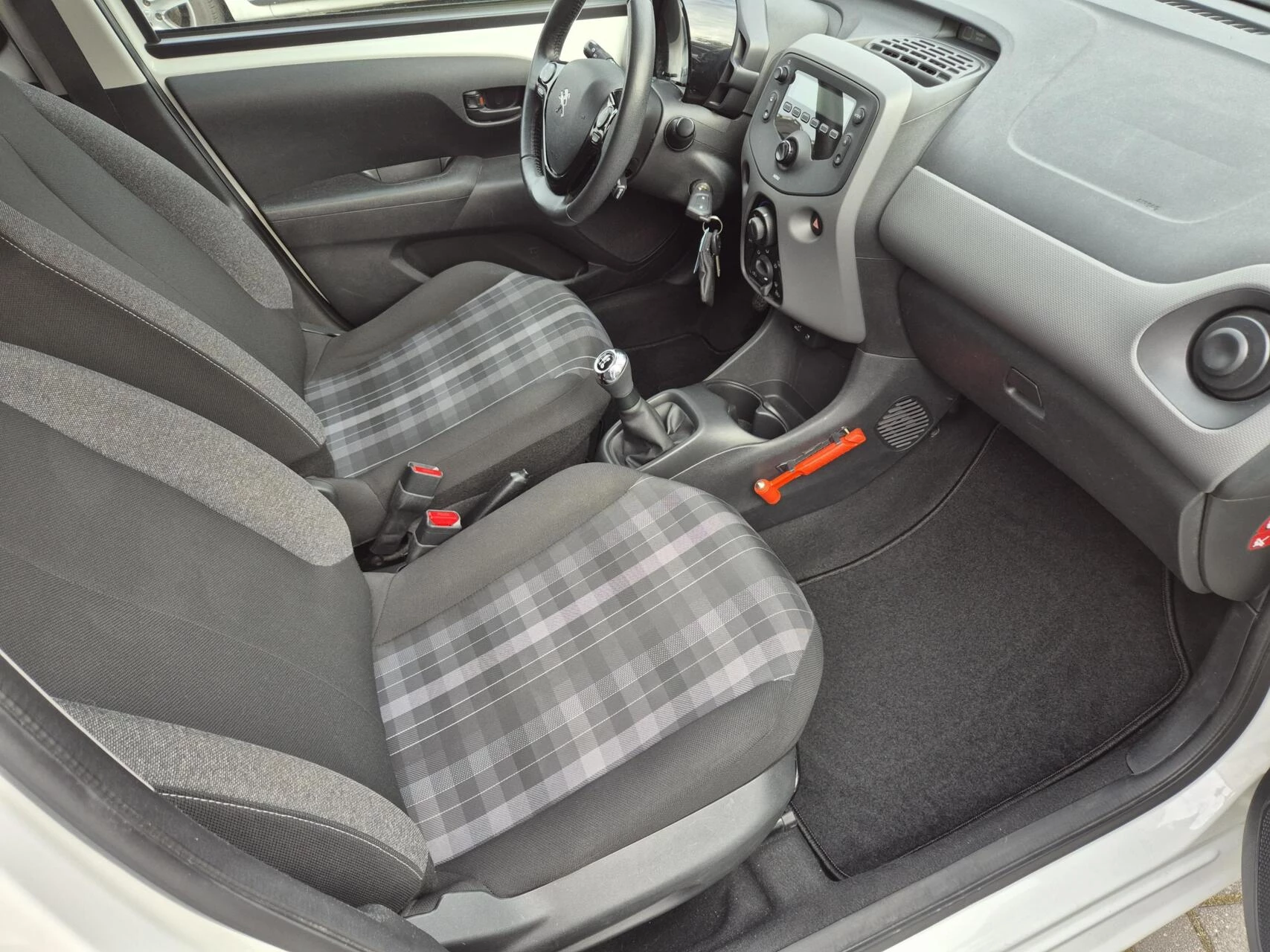 Hoofdafbeelding Peugeot 108